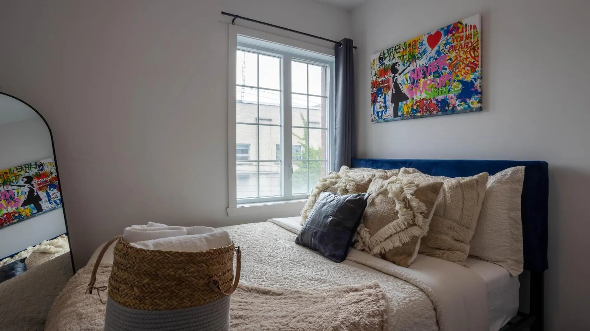 Modern 3Br In Griffintown Apartment Montreal